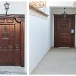 Acogedora casa de invitados con piscina